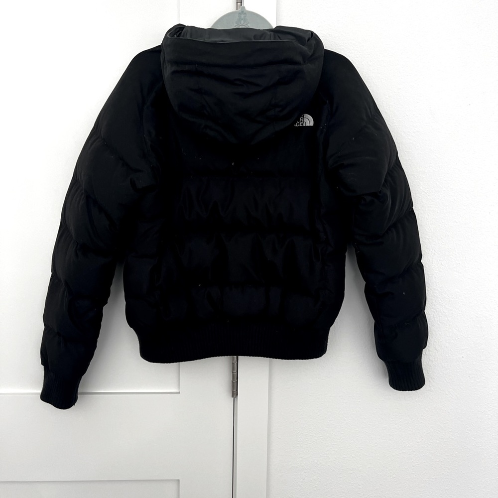 The North Face Black Puffer Jacket with Hood - Picture 2 of 6